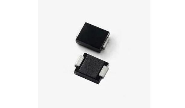 Littelfuse 推出采用 DO-214AB (SMC) 封裝的 Pxxx0S3N-A 汽車級(jí) 3kA SIDACtor? 保護(hù)系列