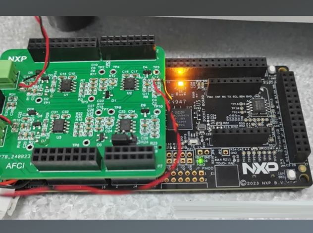 恩智浦MCX N系列助力光伏儲能系統(tǒng)電弧