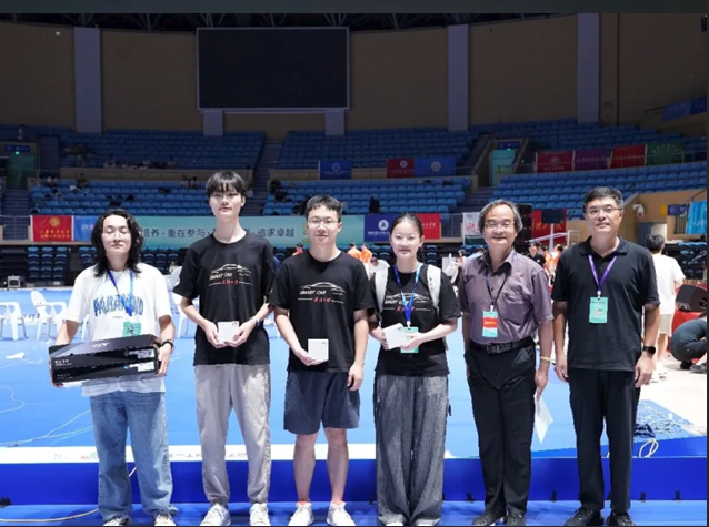 恩智浦20年護(hù)航全國(guó)大學(xué)生智能車(chē)競(jìng)賽